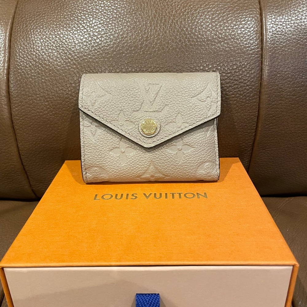 Authentic Louis Vuitton wallet
